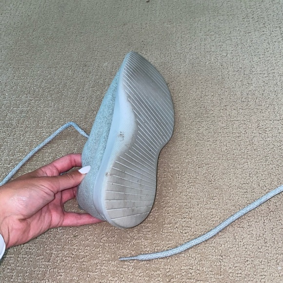 Allbirds Wool Runners - Picture 4 of 5